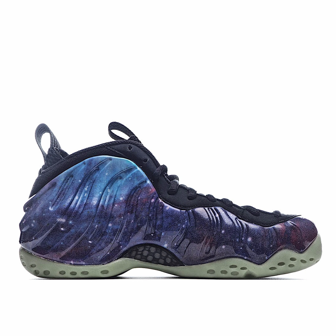 Nike Air Foamposite one Galaxy Spray