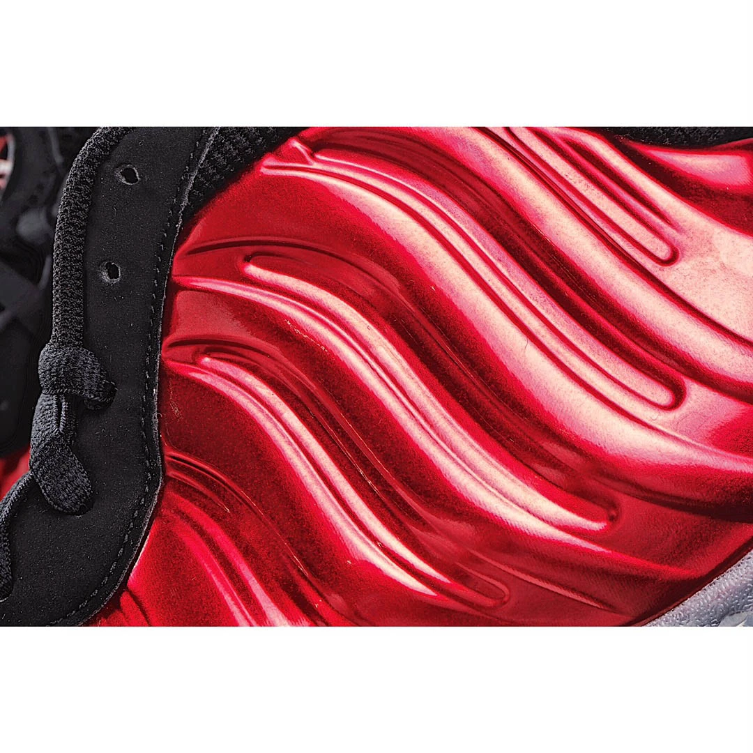 Nike Air Foamposite one Re-engraved Red Spray