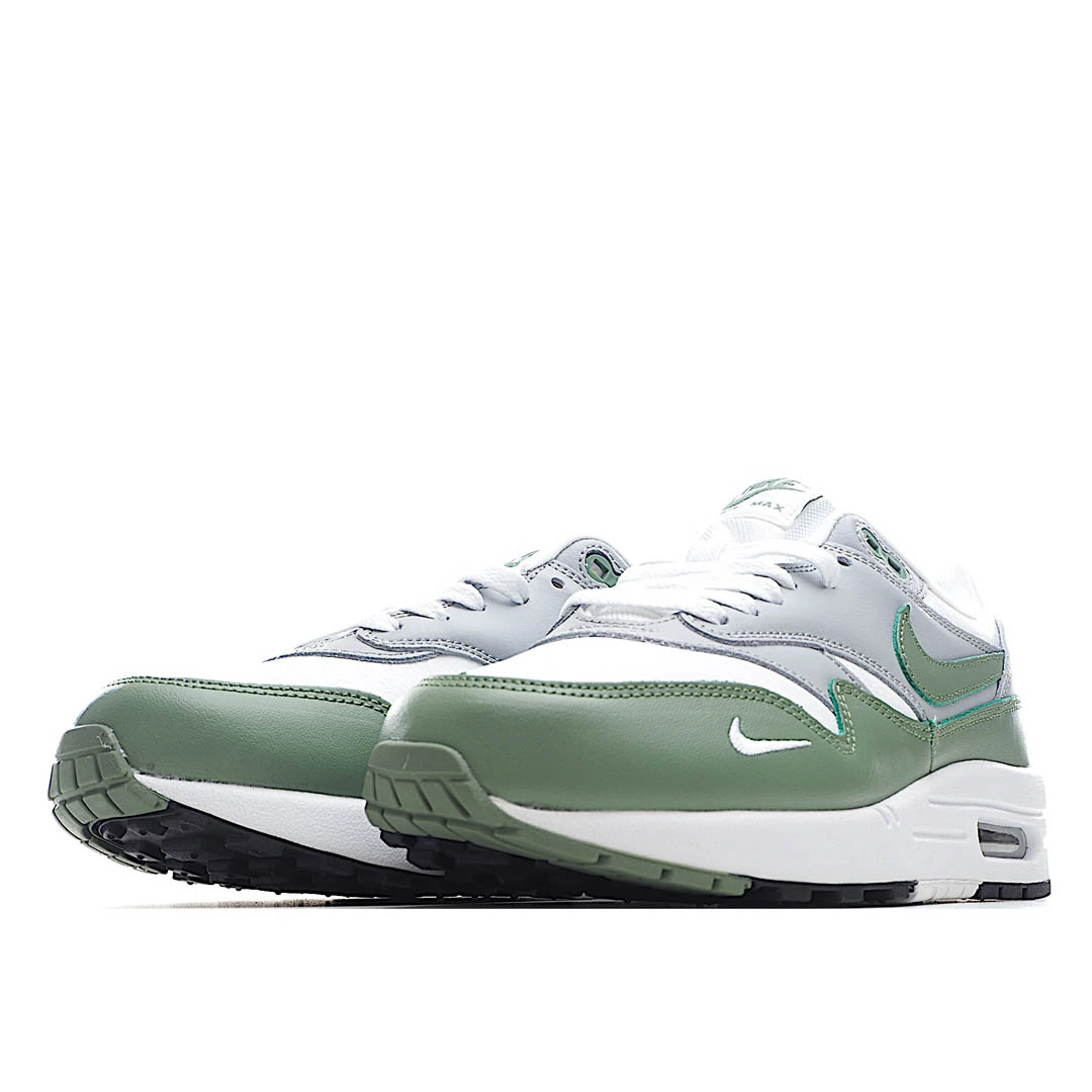 Nike Air Max 1 Mint Green Sneakers