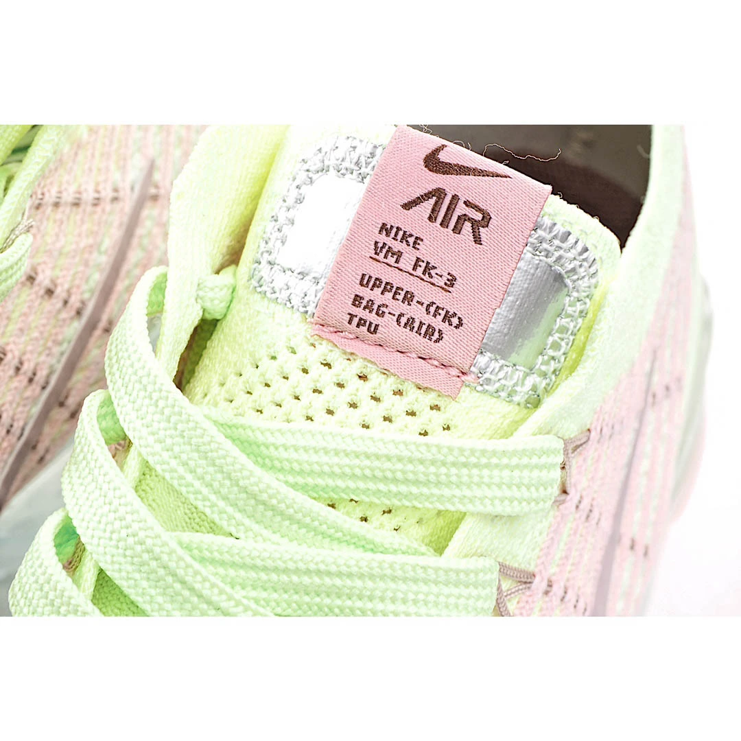 Nike Wmns Air VaporMax Flyknit 3 ‘Barely Volt Pink’