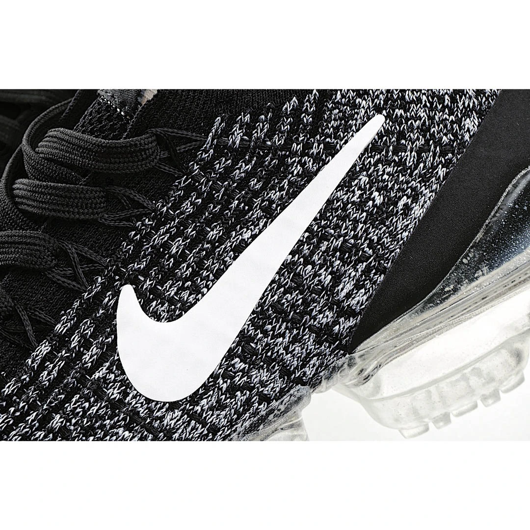 Nike Wmns Air VaporMax Flyknit 3 ‘Oreo’