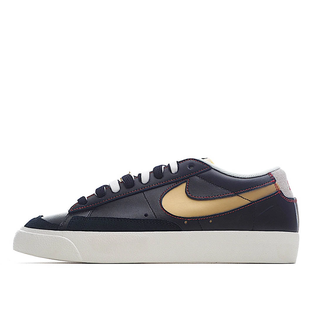 Nike Blazer Low 1977 VNTG SS Low Top Sneakers