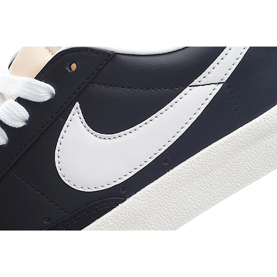 Nike Blazer Low ’77 Vintage ‘Black White’