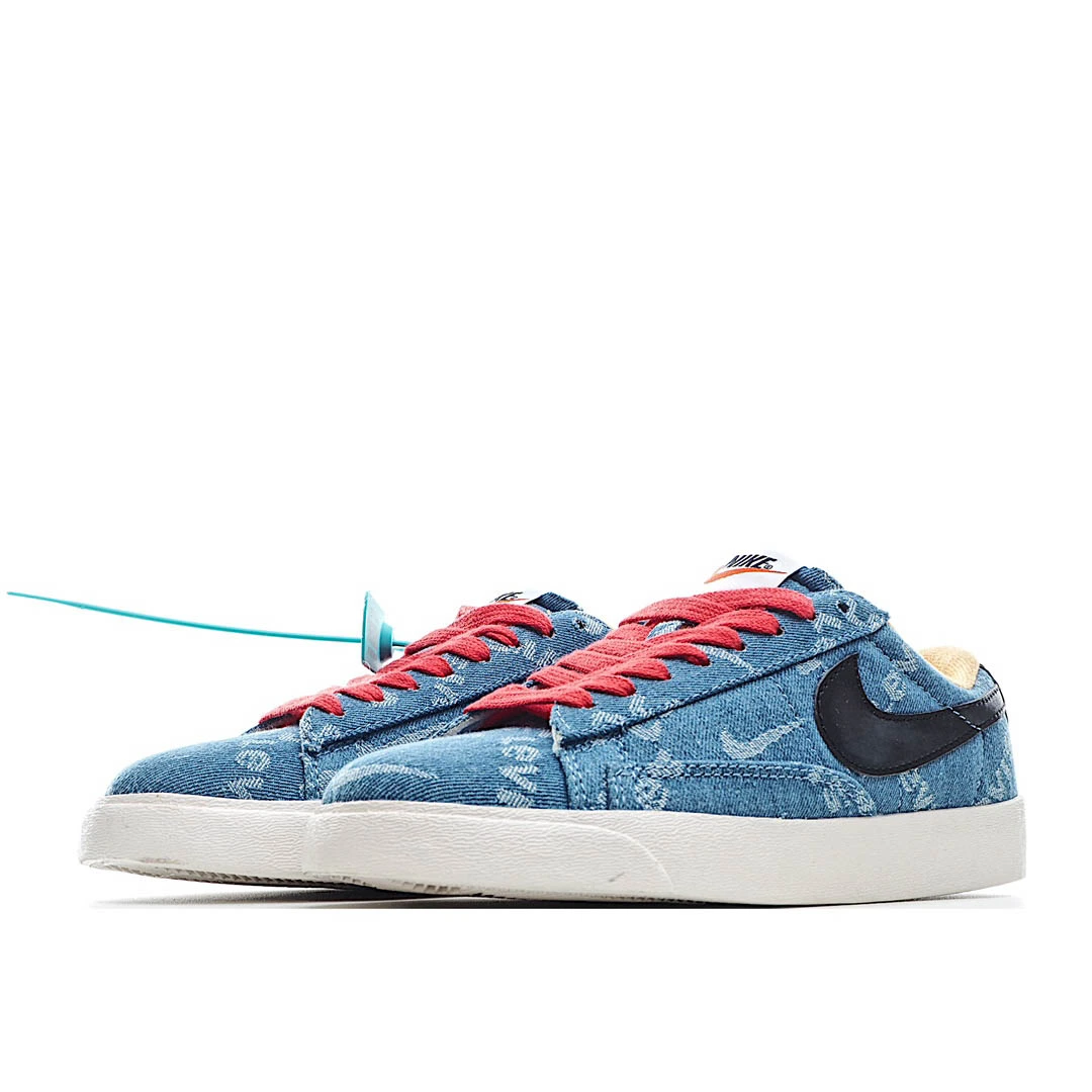 Nike Blazer Low Sneakers