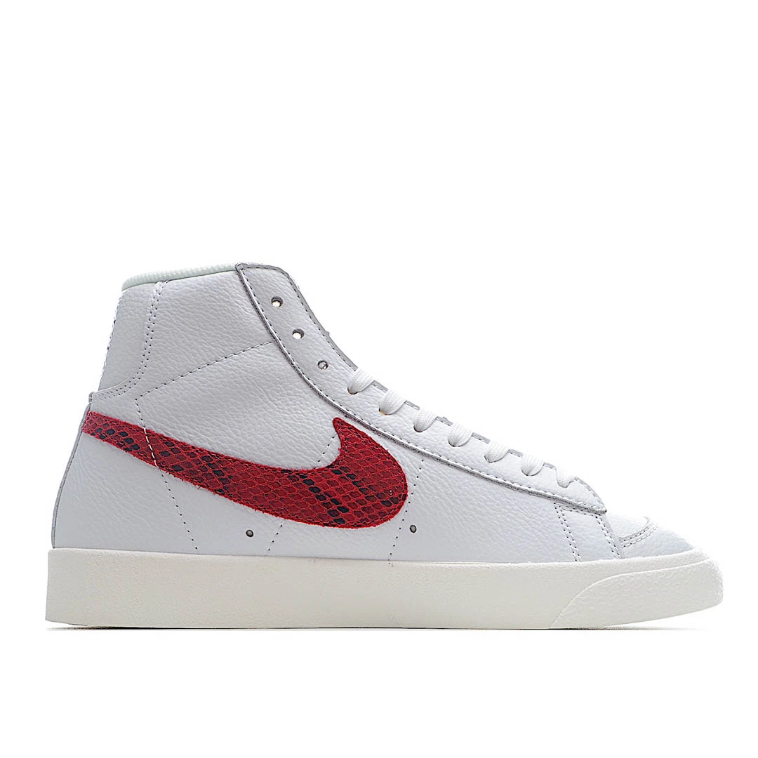 Nike Blazer Mid ’77 ‘Red & Blue’