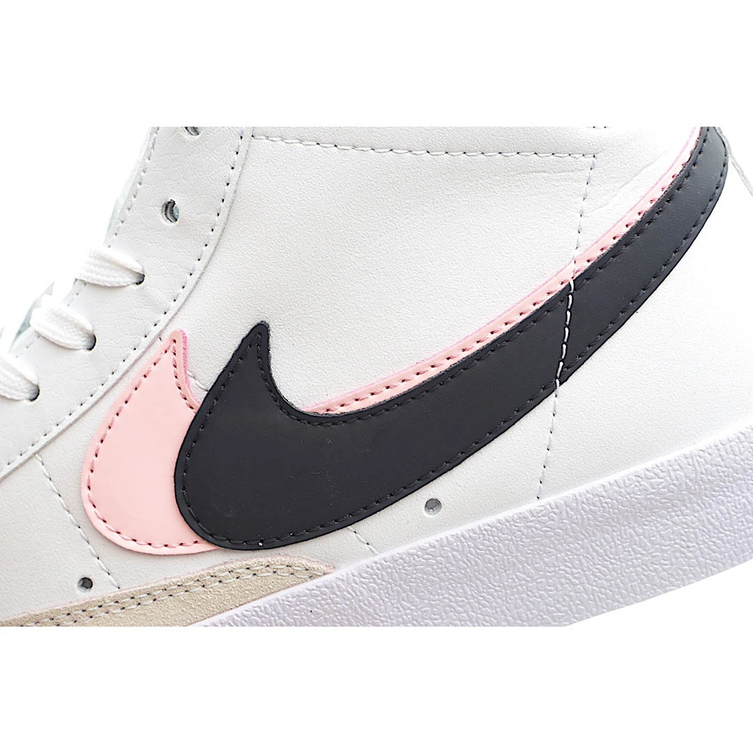 Nike Blazer Mid ’77 SE GS ‘White Arctic Punch’