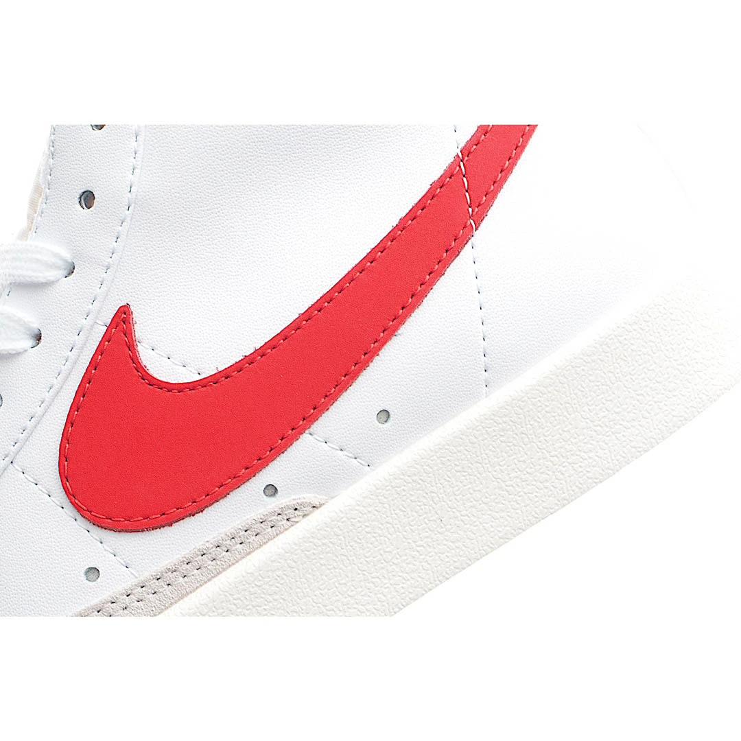 Nike Blazer Mid ’77 Vintage ‘Habanero Red’