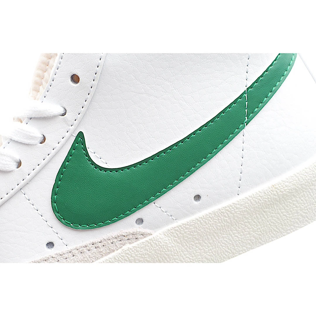 Nike Blazer Mid ’77 Vintage ‘White Pine Green’