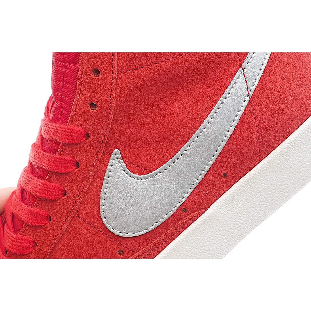 Nike Blazer Mid Vintage ‘University Red’