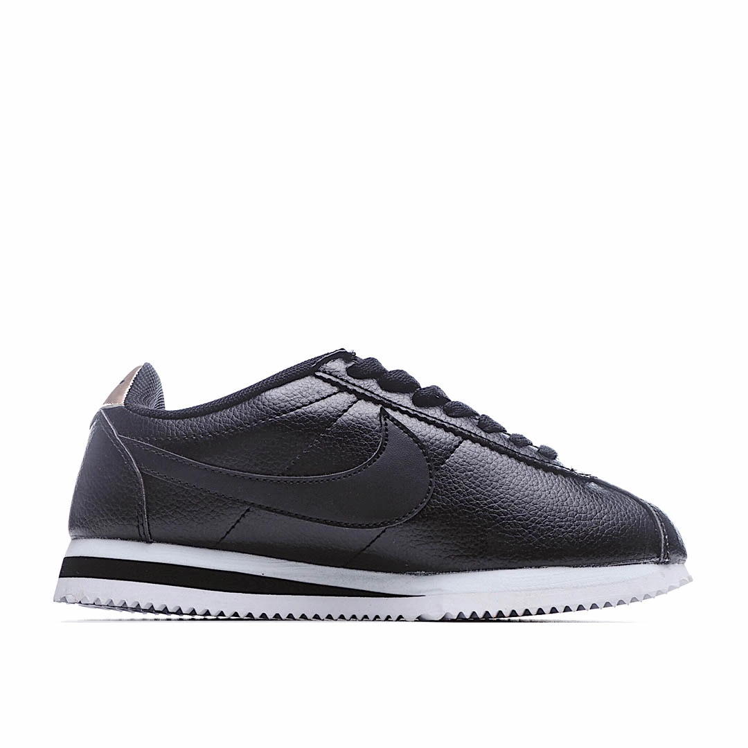 Nike Classic Cortez Leather Running Shoe