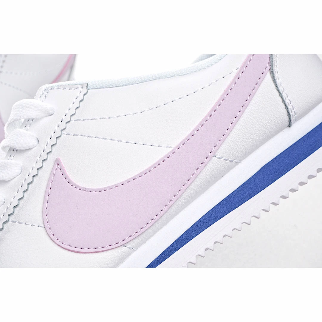 Nike Classic Cortez Leather Running Shoe