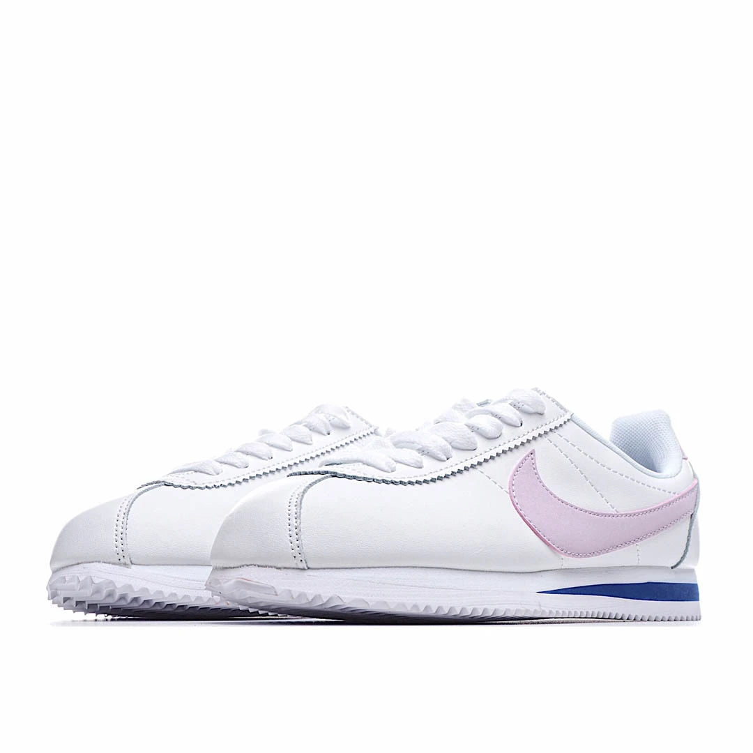 Nike Classic Cortez Leather Running Shoe