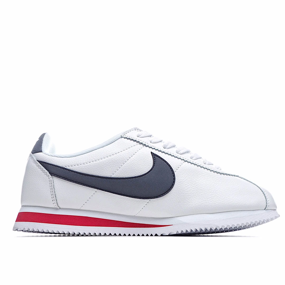 Nike Classic Cortez Leather Running Shoe