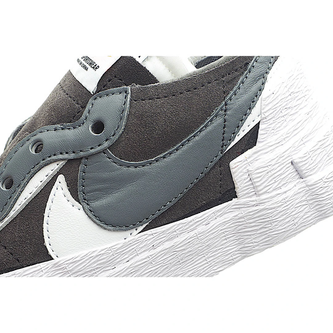 Nike sacai x Blazer Low ‘Iron Grey’