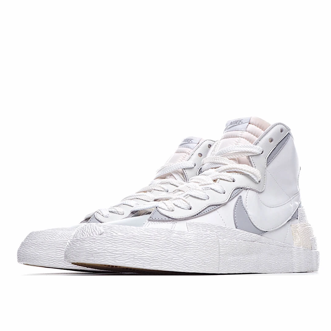 Nike Sacai x Blazer Mid ‘White Grey’