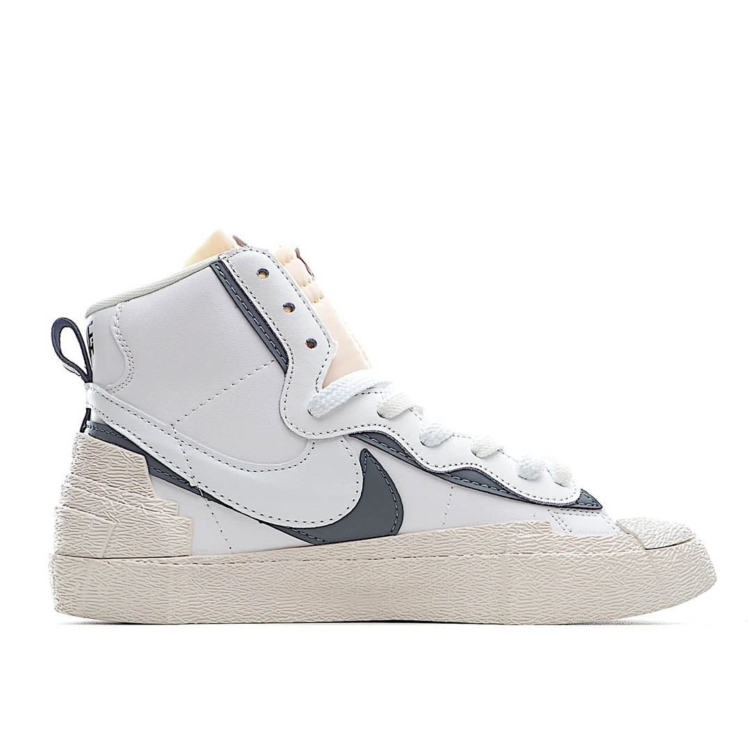 Nike Sacai x Blazer Mid ‘White Grey’