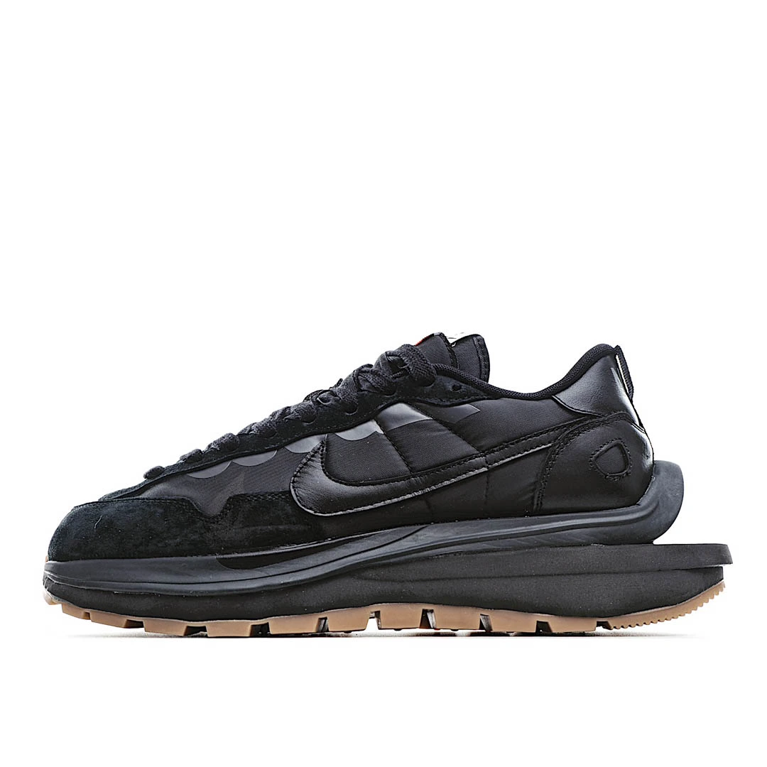 Nike Sacai x VaporWaffle ‘Black Gum’