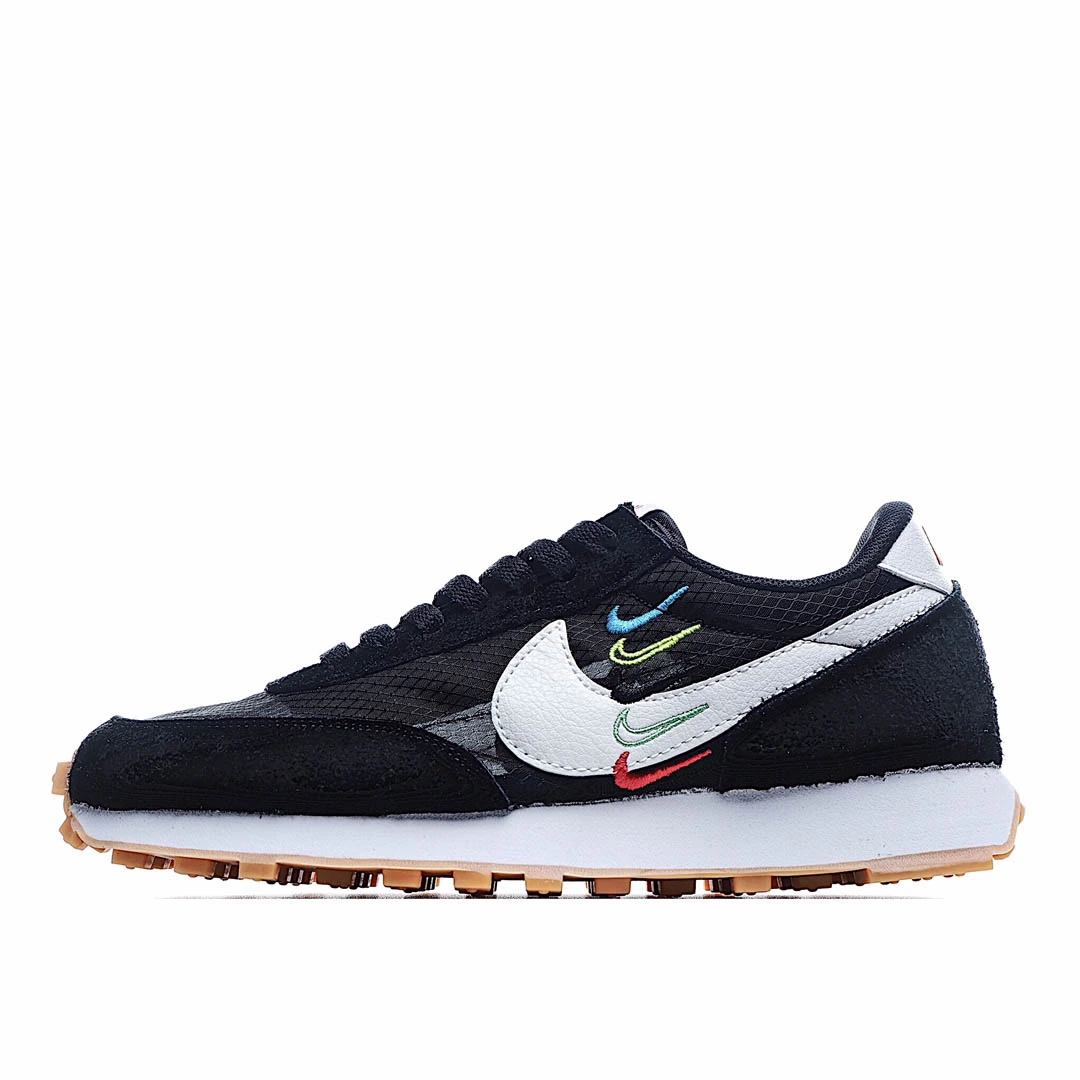 Nike Wmns Air Daybreak Running Shoe