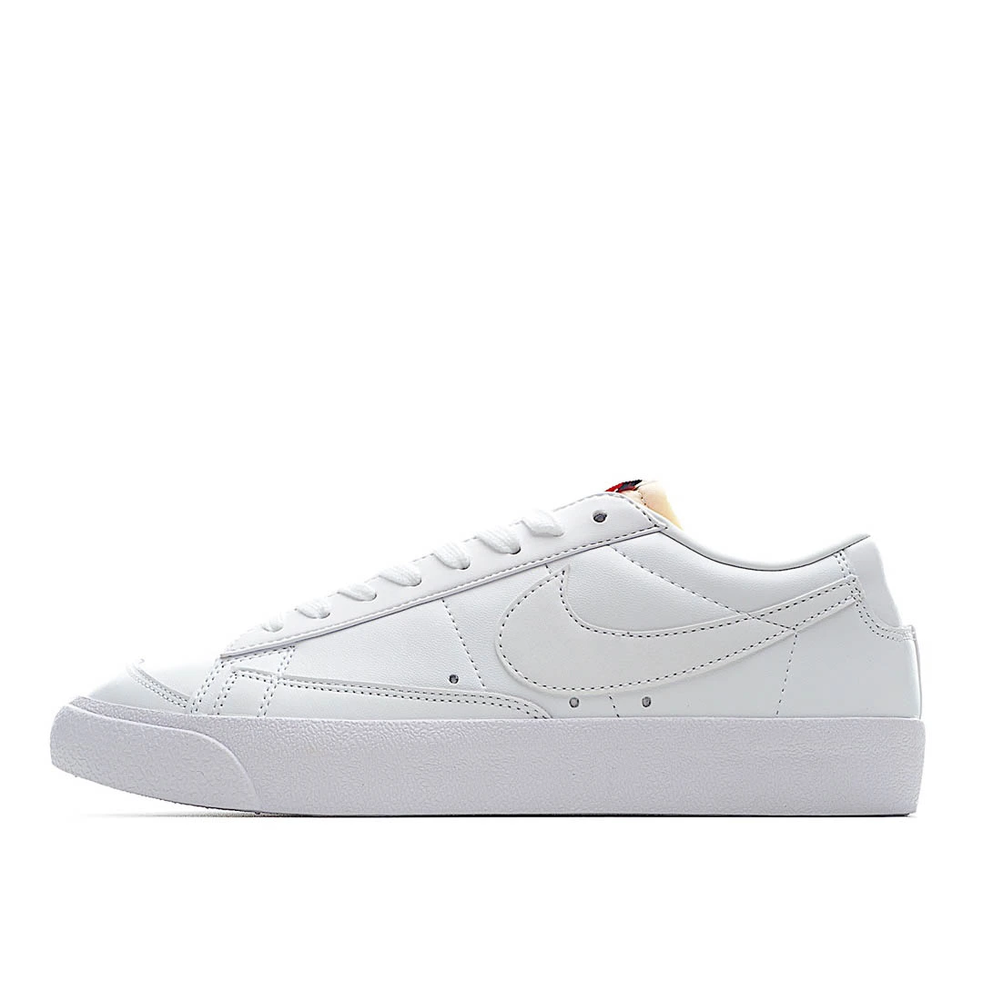 Nike Wmns Blazer Low ’77 ‘Triple White’