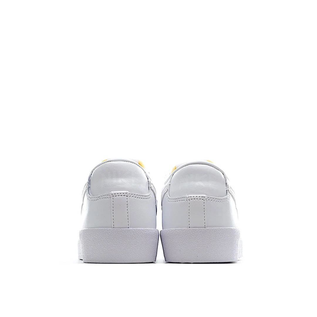 Nike Wmns Blazer Low ’77 ‘Triple White’