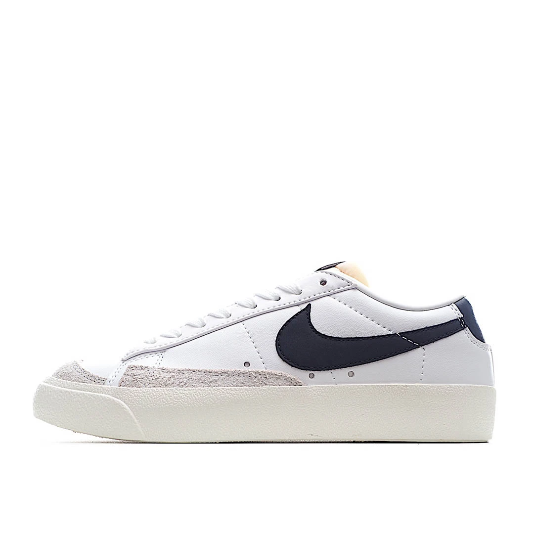 Nike Wmns Blazer Low ’77 ‘White Black’