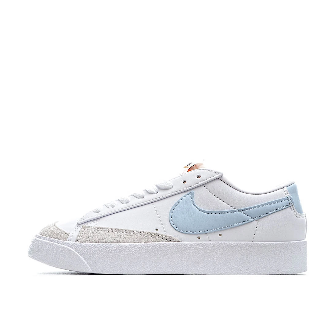 Nike Wmns Blazer Low ’77 ‘White Ghost’