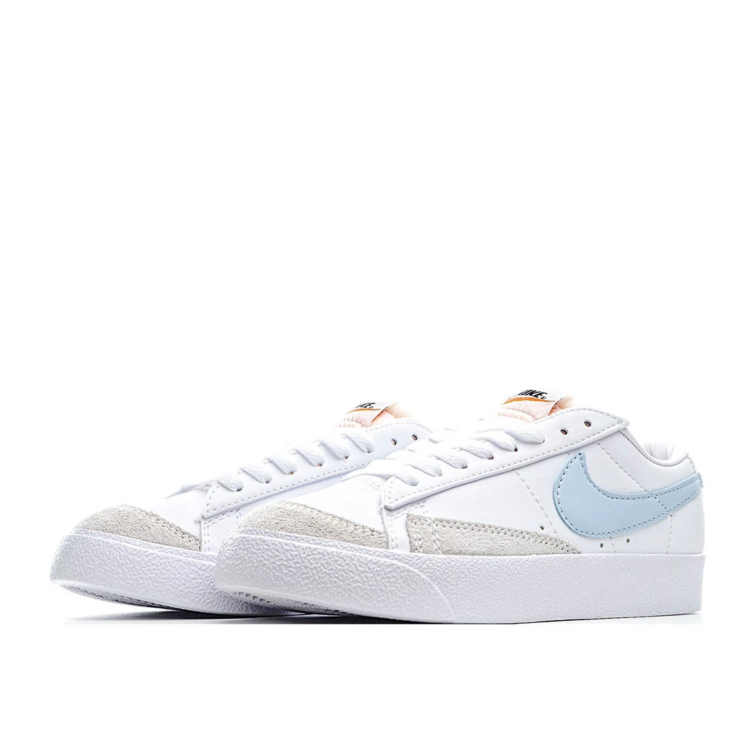 Nike Wmns Blazer Low ’77 ‘White Ghost’