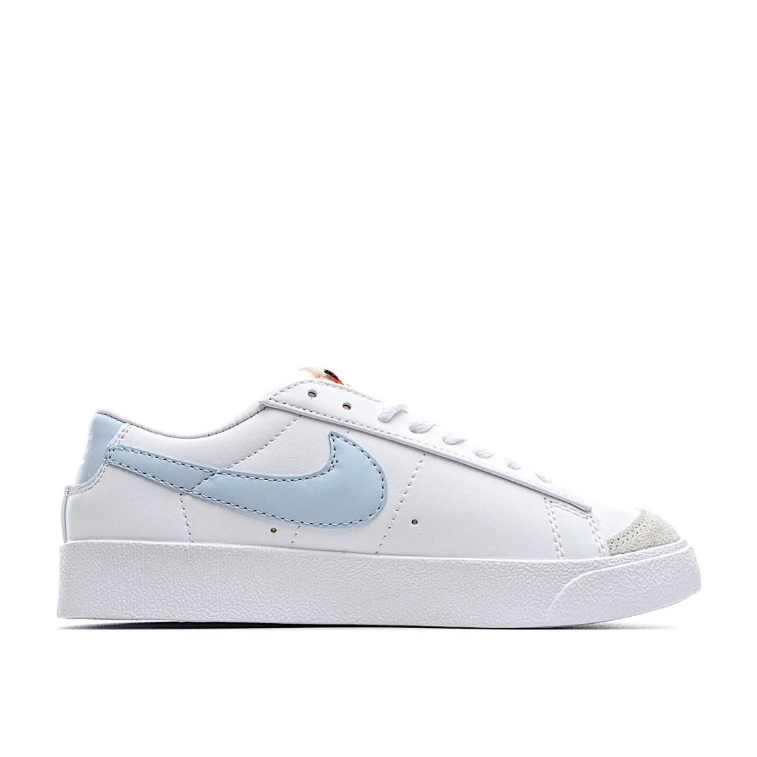 Nike Wmns Blazer Low ’77 ‘White Ghost’