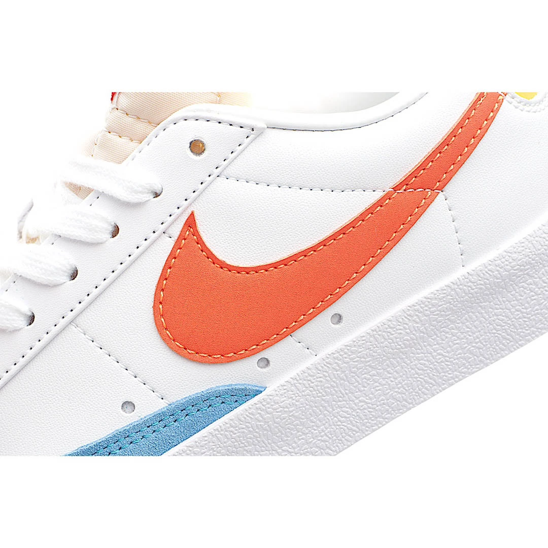 Nike Wmns Blazer Low ’77 ‘White Orange’