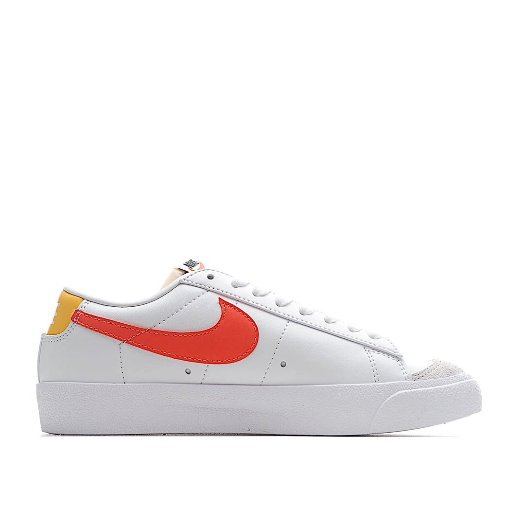 Nike Wmns Blazer Low ’77 ‘White Orange’