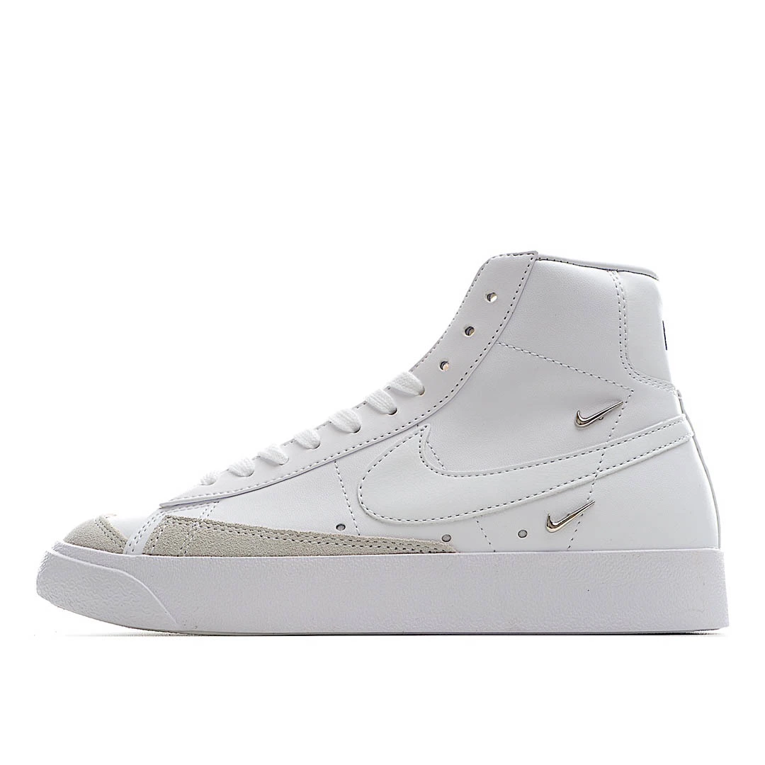 Nike Wmns Blazer Mid ’77 SE ‘Sisterhood – White Metallic Silver’