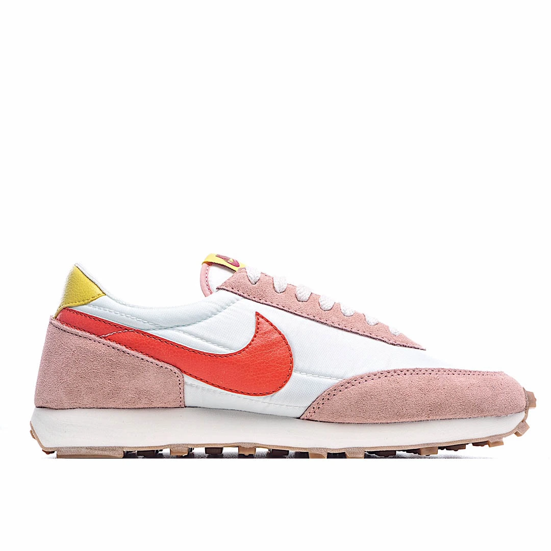 Nike Wmns Daybreak ‘Coral Stardust’