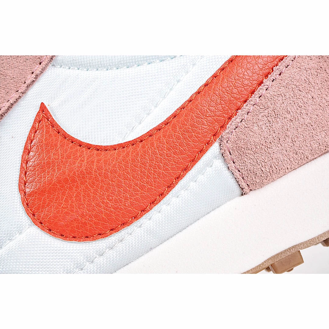 Nike Wmns Daybreak ‘Coral Stardust’