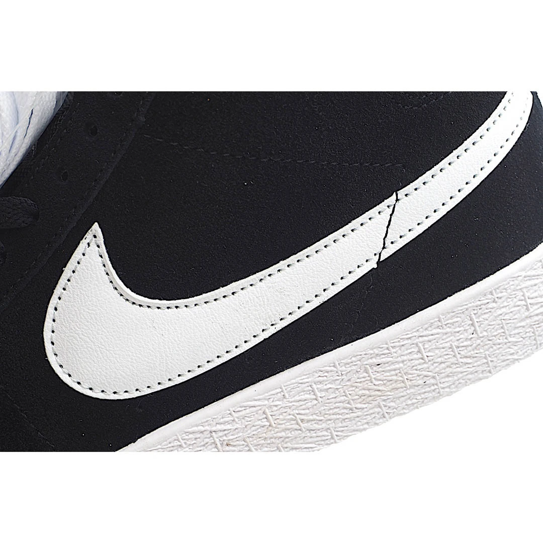 Nike Zoom Blazer Mid SB ‘Black’