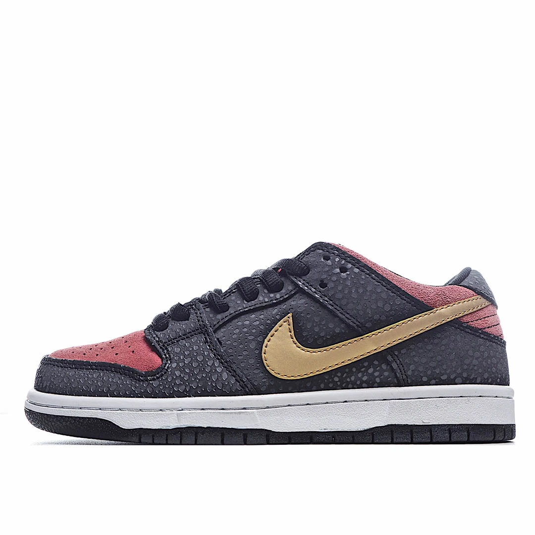 Brooklyn Projects x Nike Dunk SB Premium QS walk of fameLow