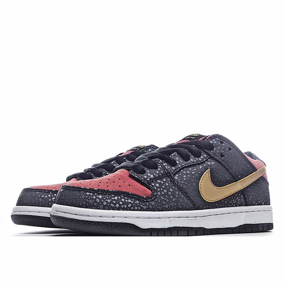 Brooklyn Projects x Nike Dunk SB Premium QS walk of fameLow