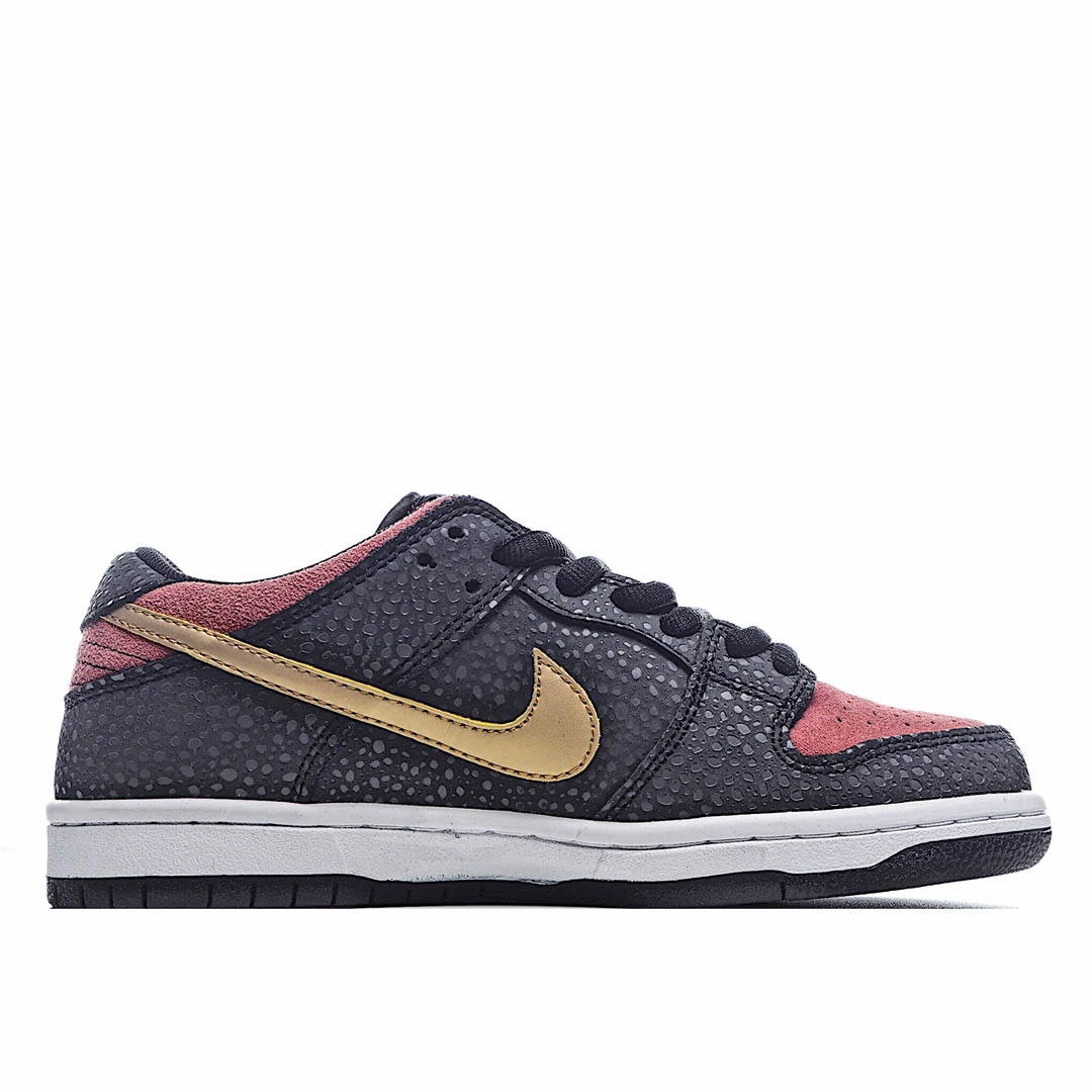 Brooklyn Projects x Nike Dunk SB Premium QS walk of fameLow