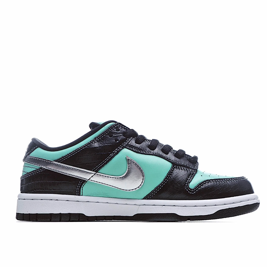 Diamond Supply Co. X Nike SB Dunk Low Pro Tiffany