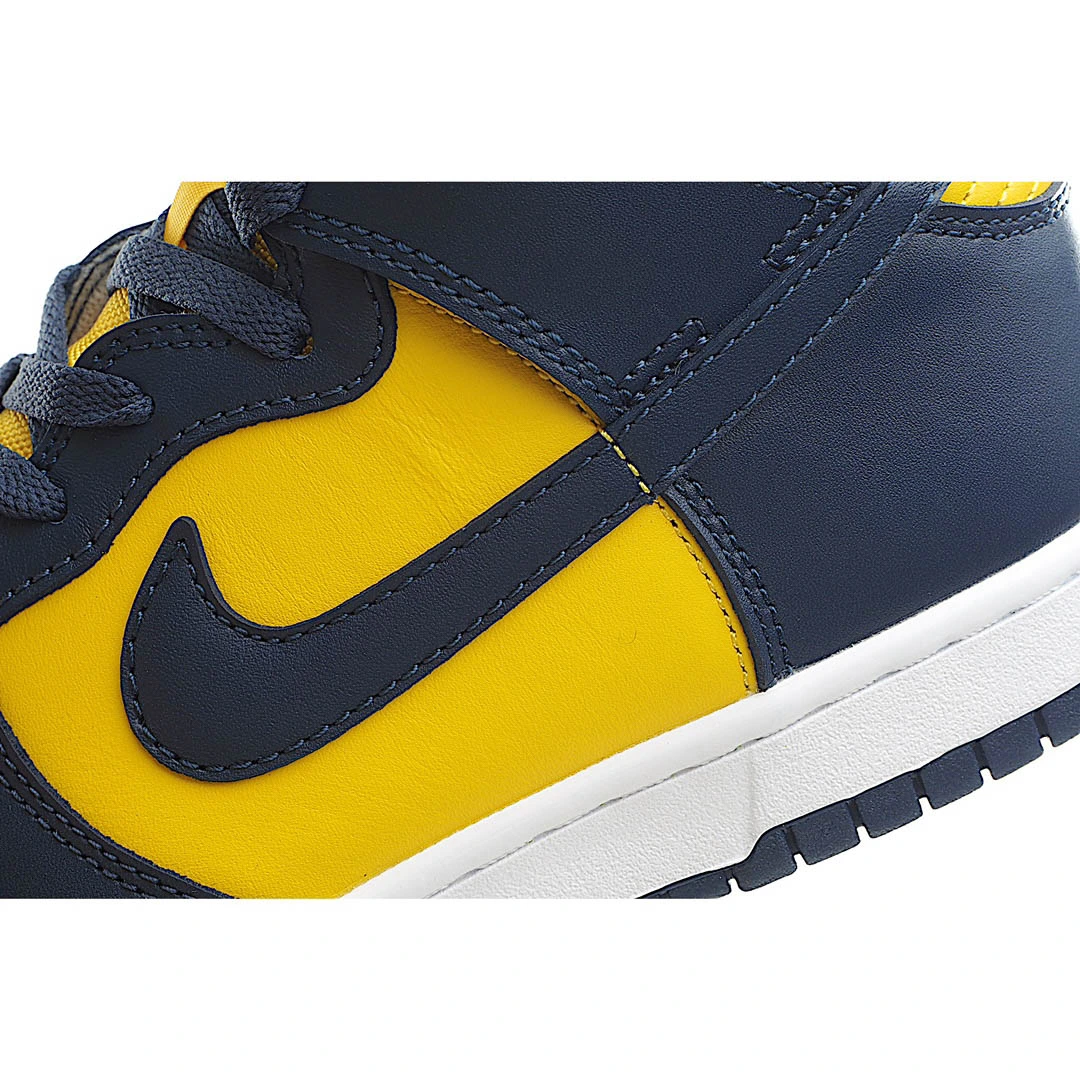 Nike Dunk HiSP Michigan