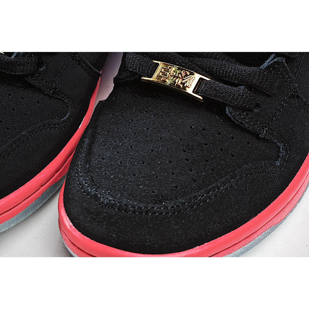 Nike Dunk Low Premium SB BHM Low Top Sneakers