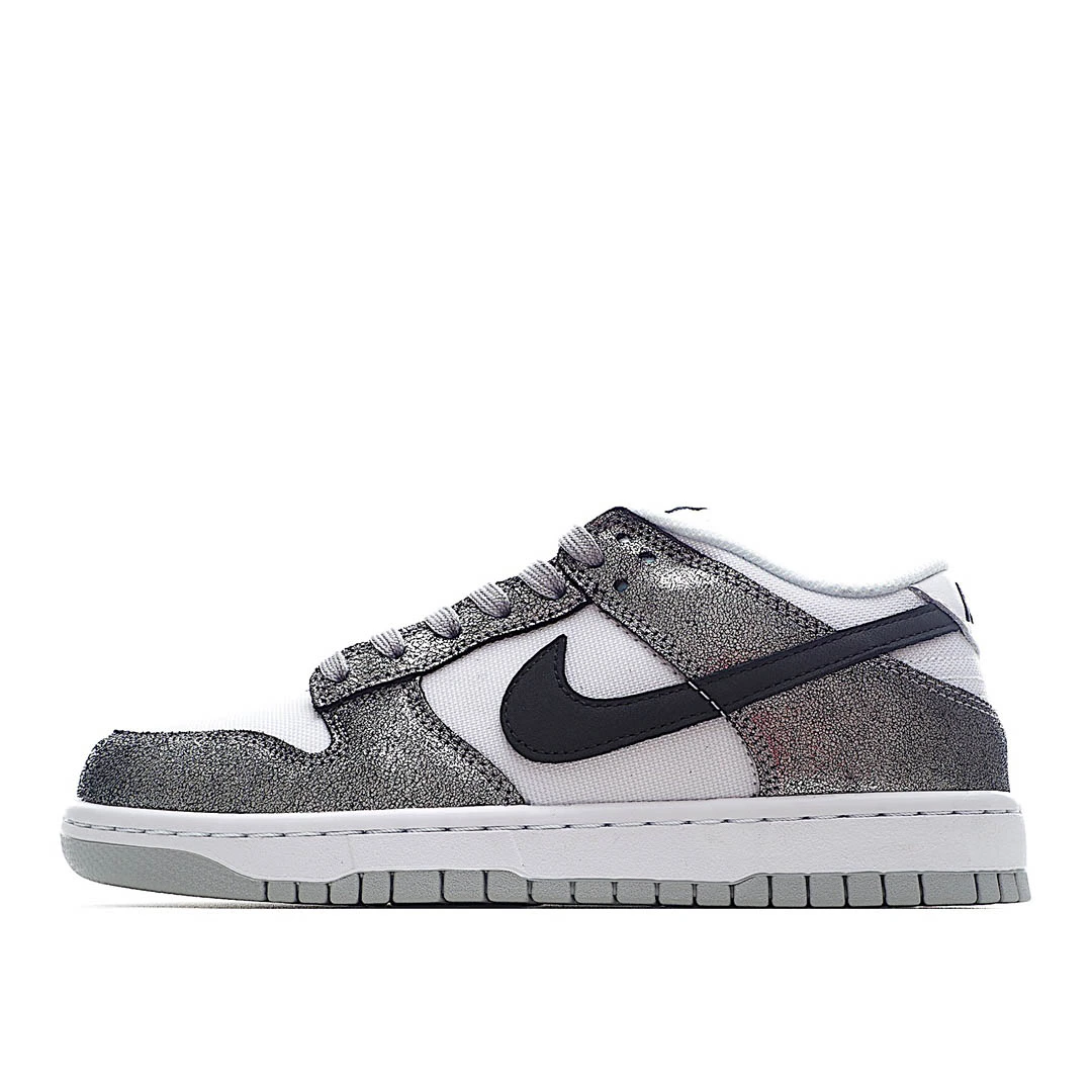 Nike Dunk Low Retro White and Black