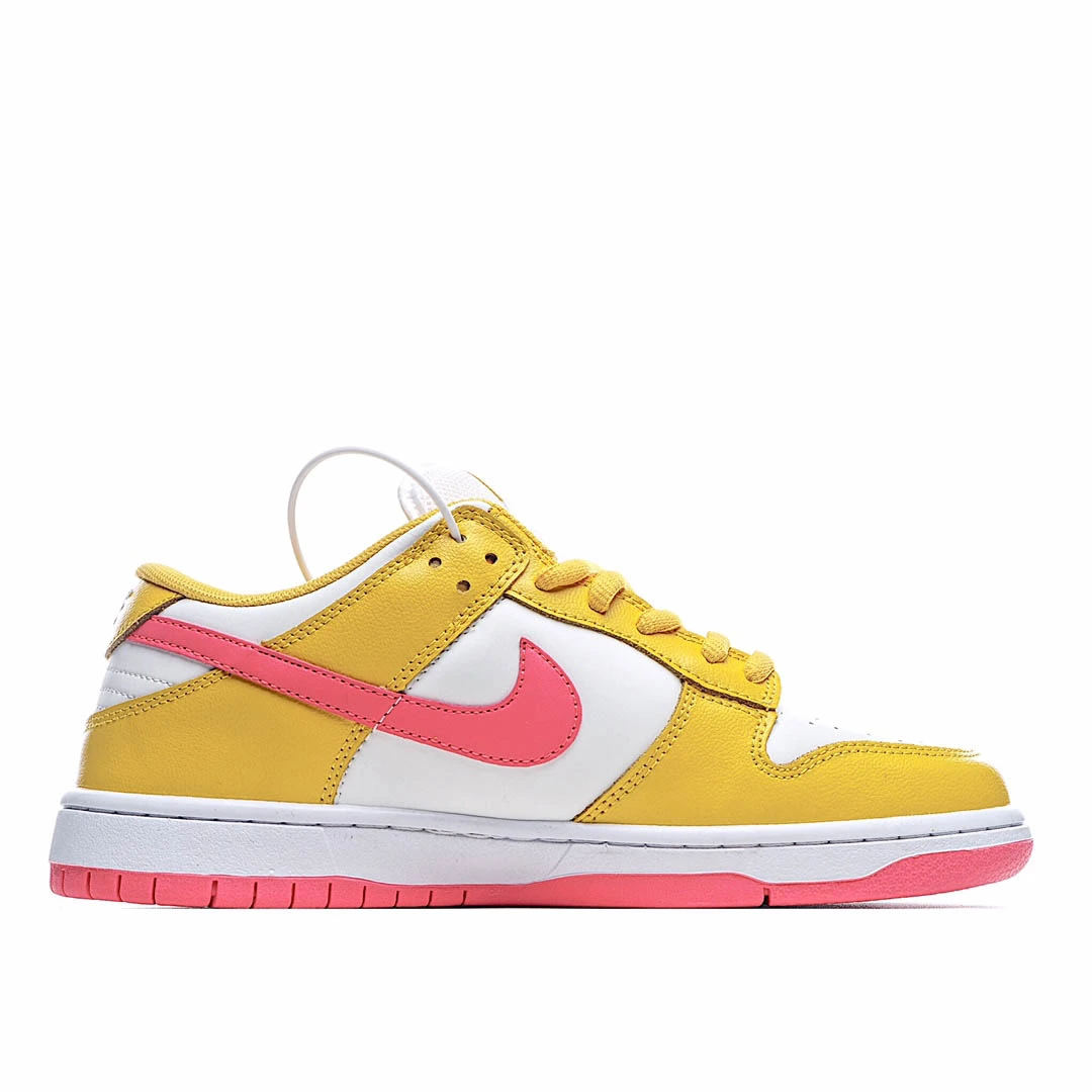 Nike Dunk Low SAMBA 2020 Edition Low-Top Sneakers