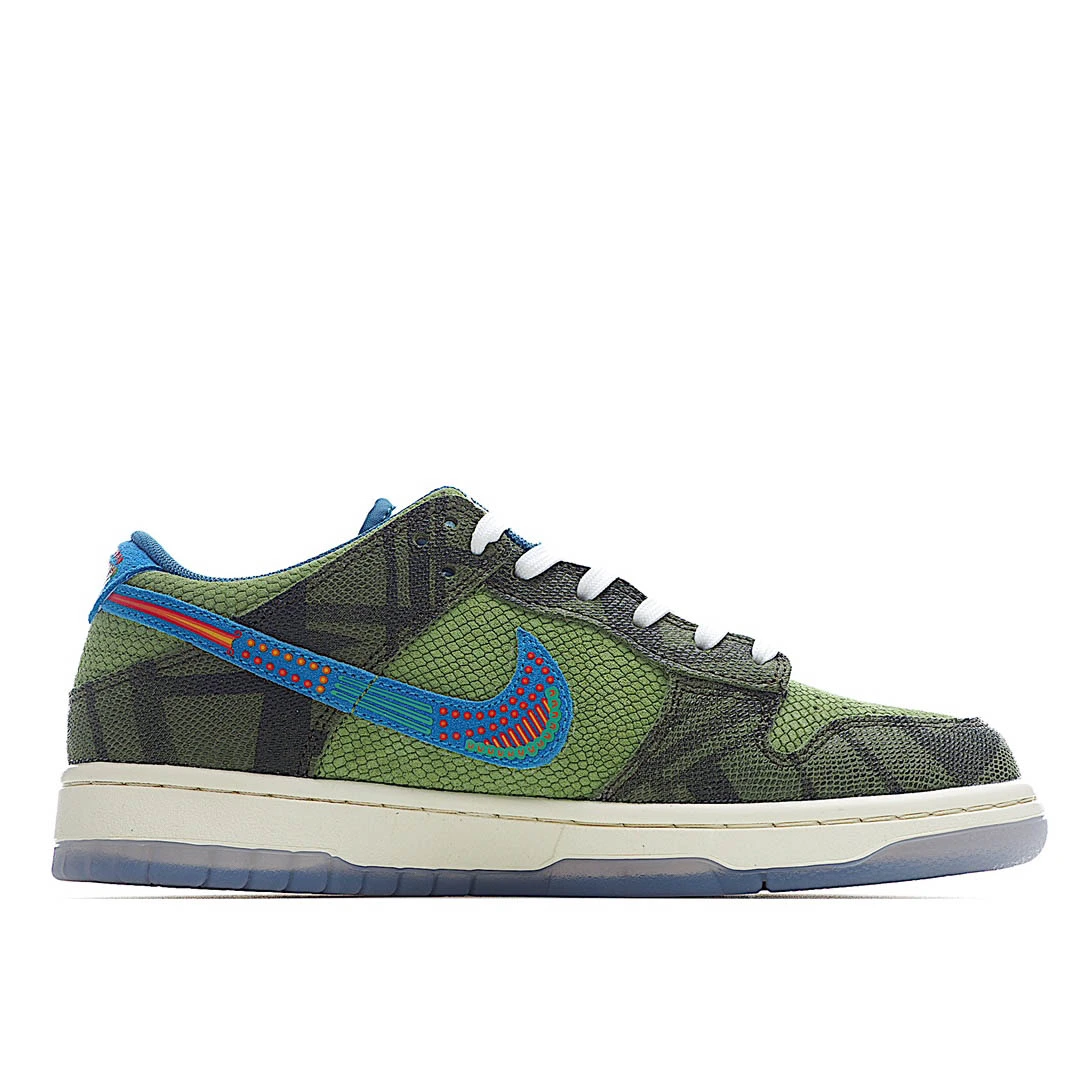 Nike Dunk Low Siempre Familia Low Top Blue