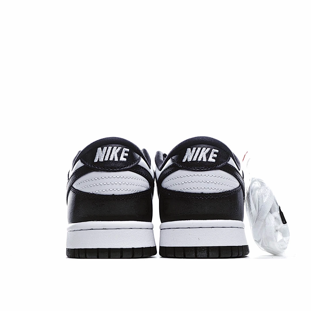 Nike Dunk Low SP Low Top Sneakers