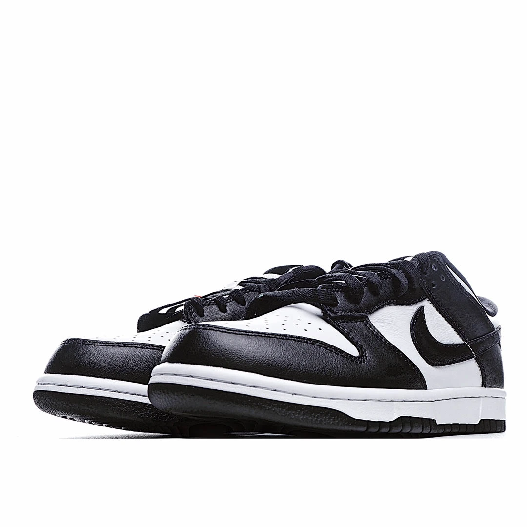 Nike Dunk Low SP Low Top Sneakers