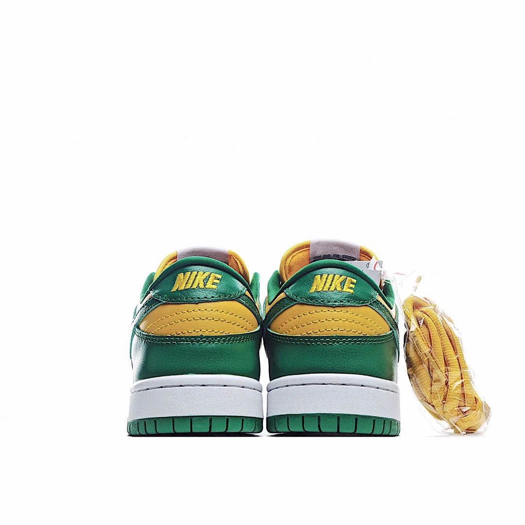 Nike Dunk Low SP Viotech Low Top Sneakers