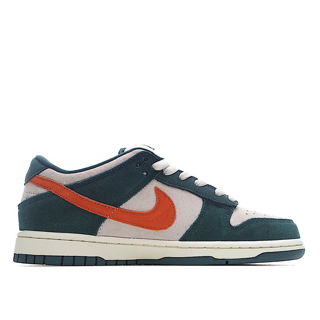 Nike Dunk SB Eire Liam Sean Martin