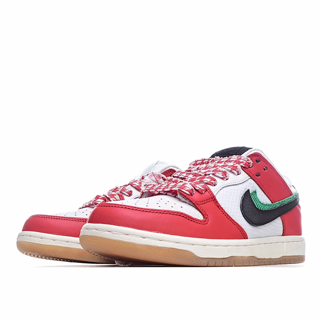 Nike Frame Skate x SB Dunk Low “Habibi”