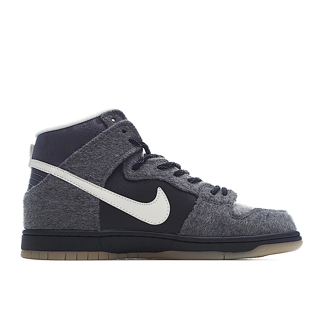 Nike Premier x Nk SB Dunk High Petosky Sneakers