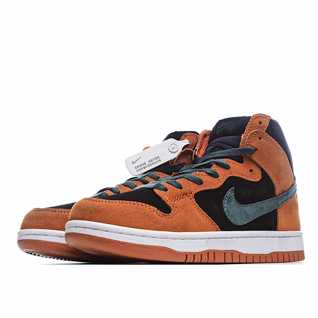 Nike SB Dunk High SPCeramic High-Top Sneakers